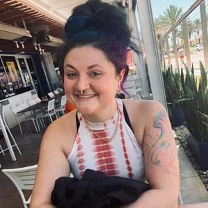 Meet your Posher, Amber